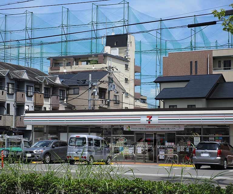 コンビニ　セブンイレブン　下津林東大般若町店（コンビニ）まで450m
