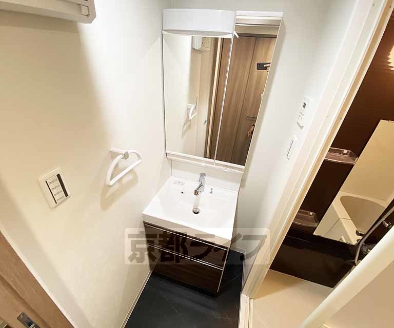 洗面設備　独立洗面台