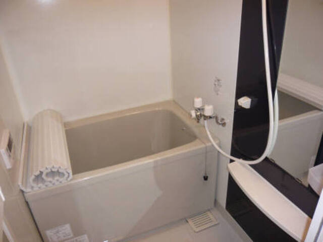 バス・シャワールーム　１０２浴室