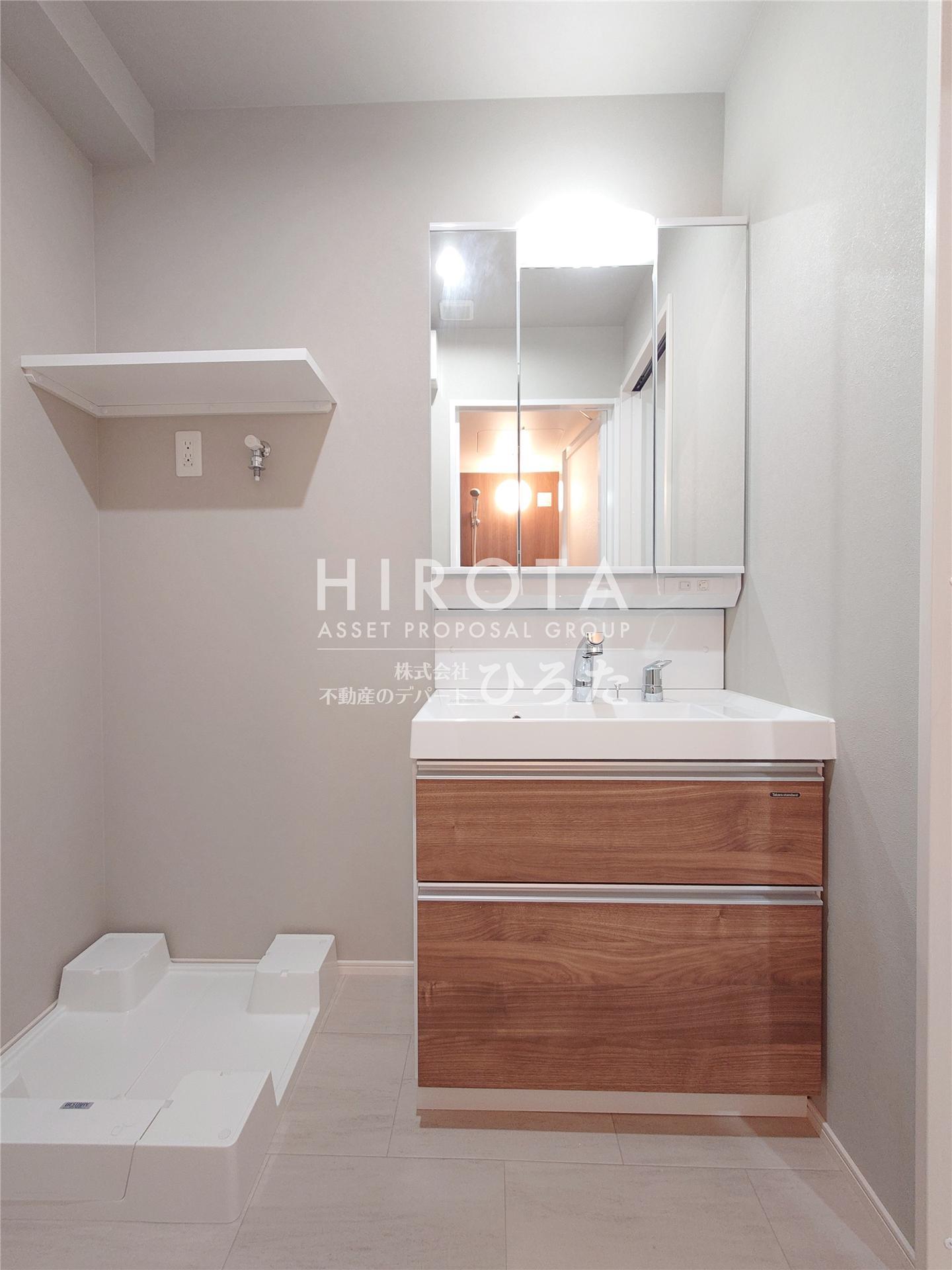 洗面設備　同仕様写真になります。