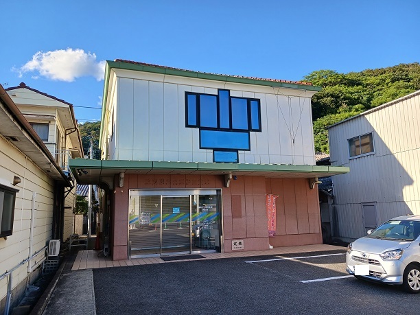 銀行　備前日生信用金庫さん（銀行）まで730m