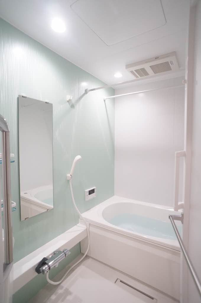 バス・シャワールーム　浴室