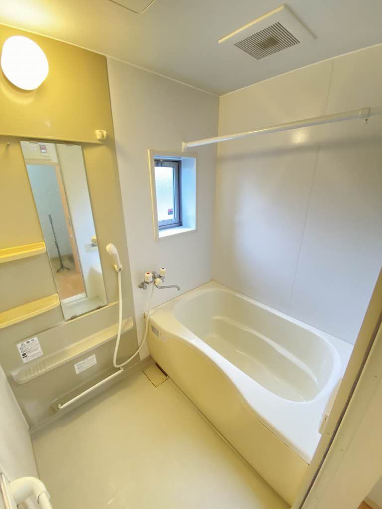 バス・シャワールーム　浴室