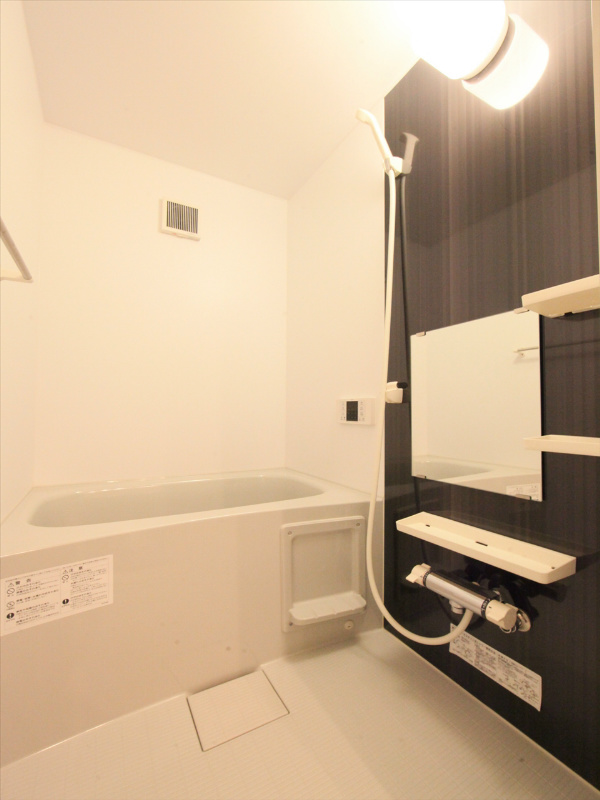 バス・シャワールーム　追い焚き機能付