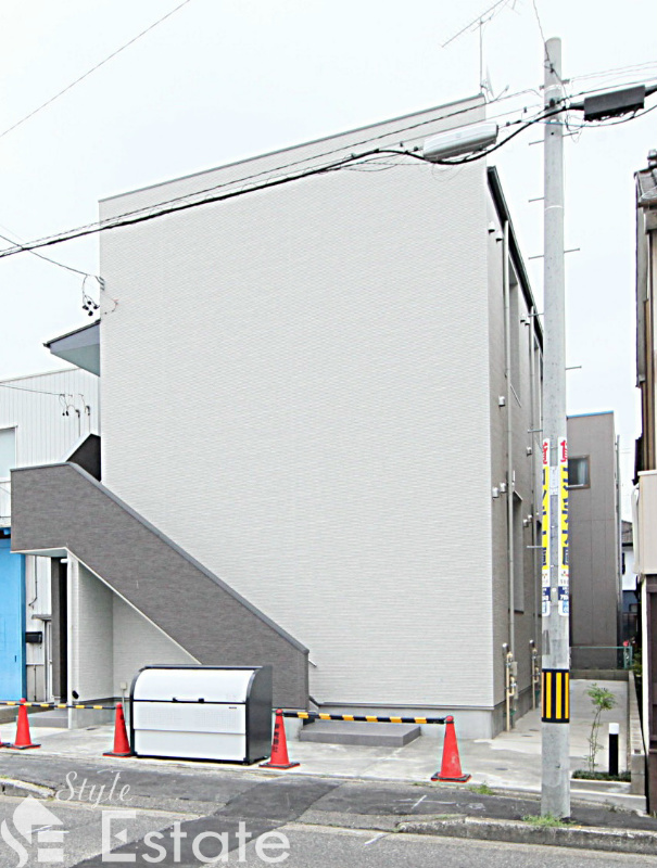 建物外観　デザイナーズアパート