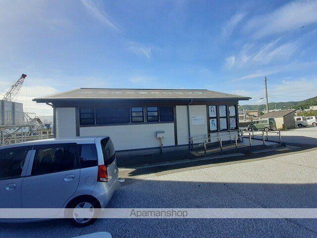 役所　高知市　三里窓口センター（役所）まで300m