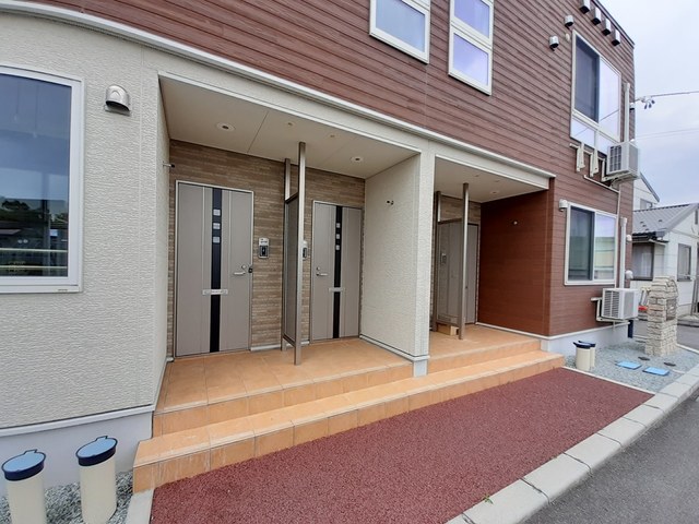 エントランス　エントランス