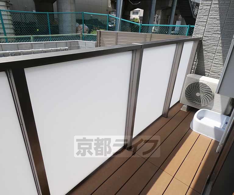 バルコニー　スペースが広いです