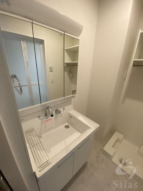 洗面設備　同仕様