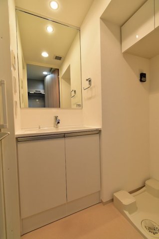 洗面設備　※同じ間取り別号室参考