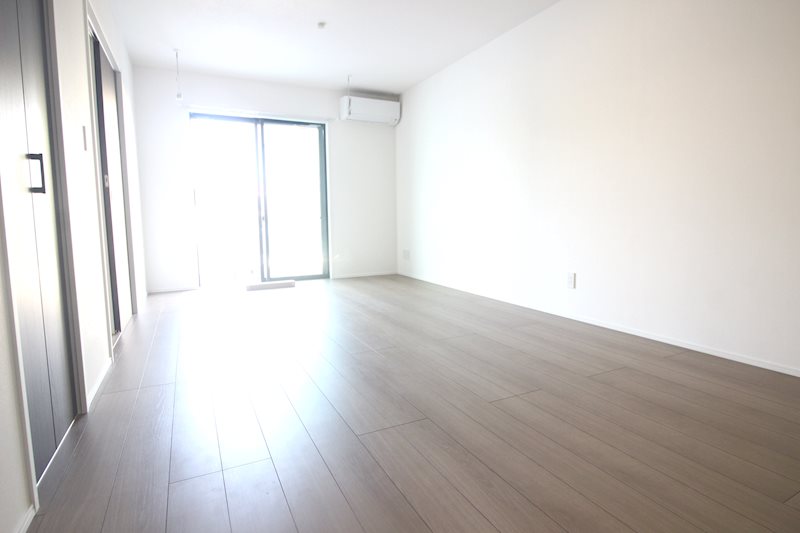 居室・リビング　同シリーズ物件