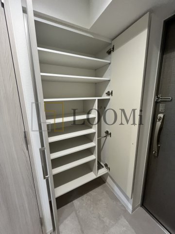 収納　大阪難波Noah　シューズボックス