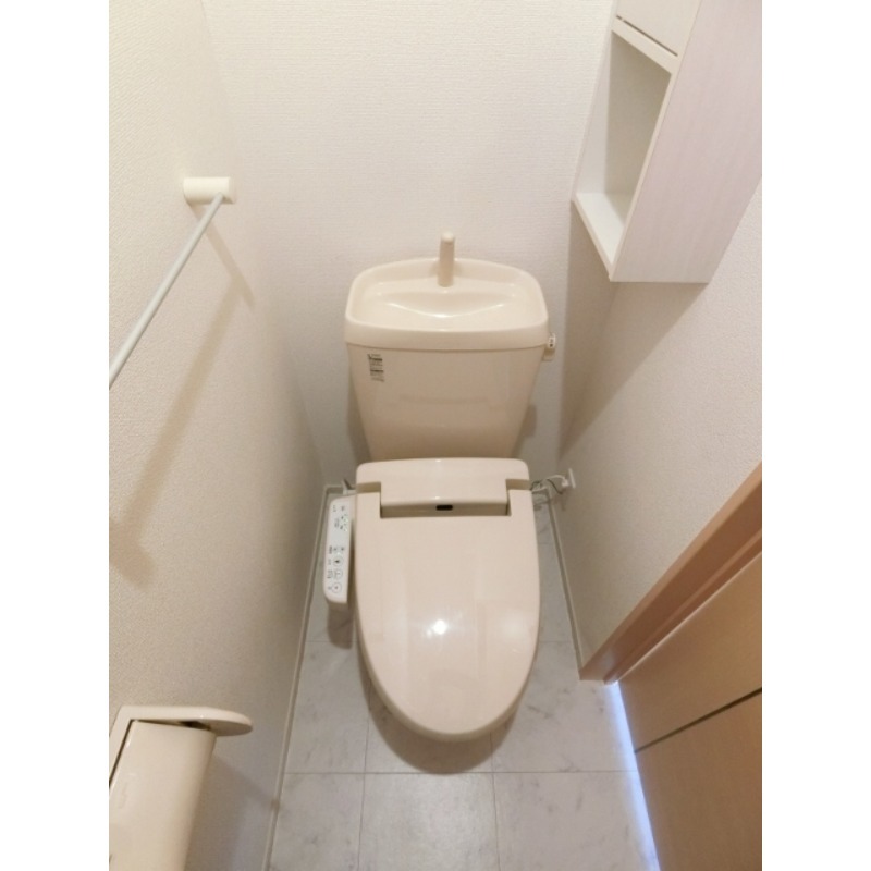 トイレ　図面と現状に相違がある場合には現状を優先