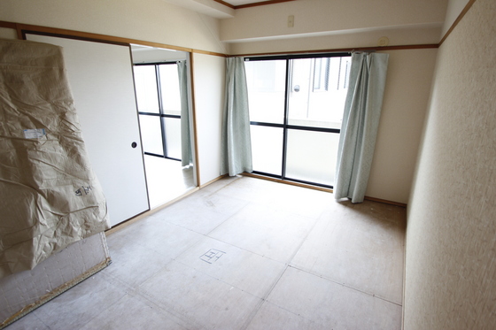 居室・リビング　※別部屋の写真です