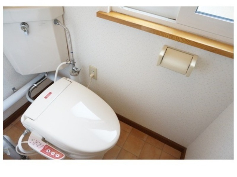 トイレ　ウォシュレット付き♪