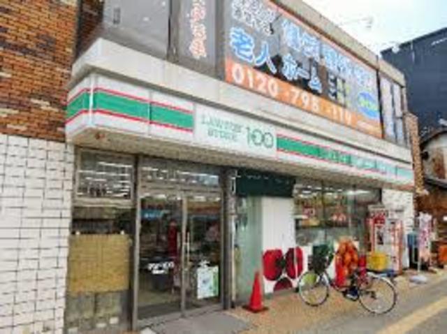 コンビニ　ローソンストア100玉出駅前店（コンビニ）まで599m