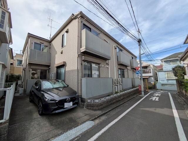 建物外観　最上階角部屋◎ 設備充実のお部屋です！