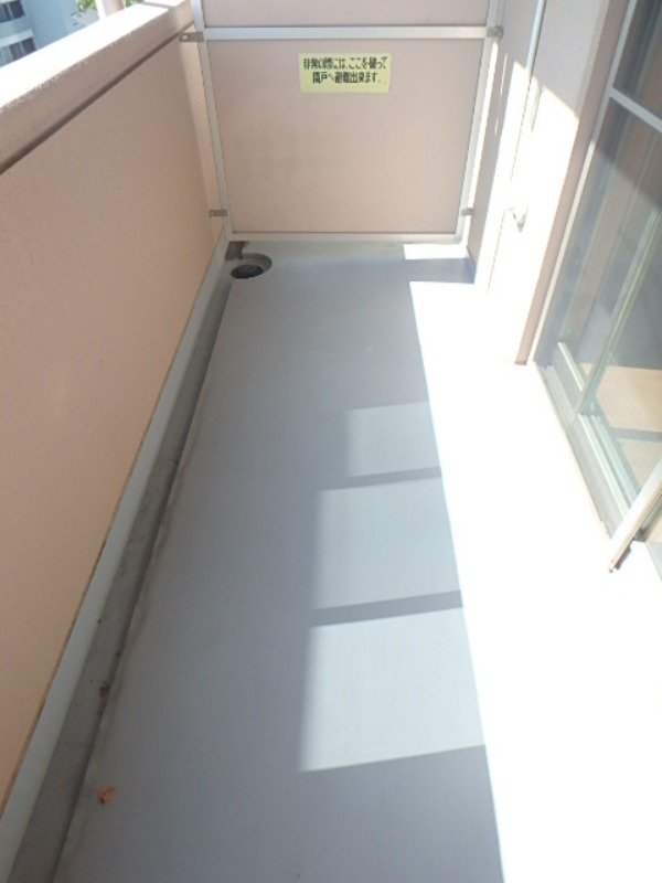 バルコニー　図面と現状に相違がある場合には現状を優先