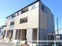 梅郷駅より徒歩16分 築2年8ヶ月 3階建の賃貸物件