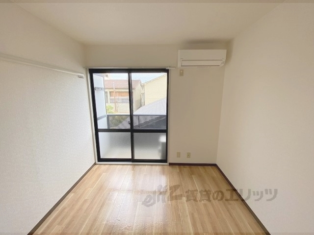 居室・リビング　洋室