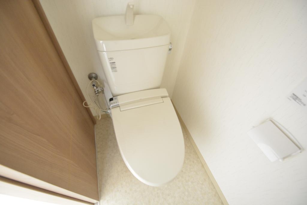 トイレ　シャワー付トイレ