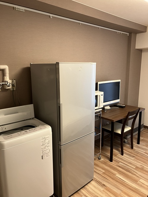 居室・リビング　室内