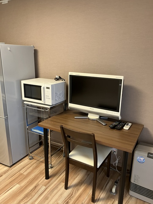 居室・リビング　室内