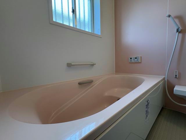 バス・シャワールーム　追い焚き付きバス