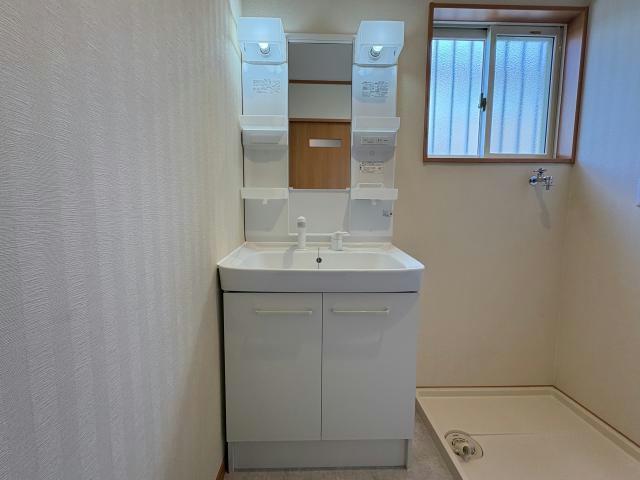 トイレ　温水洗浄便座