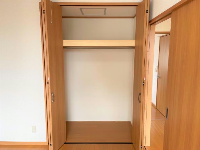 収納　クローゼット