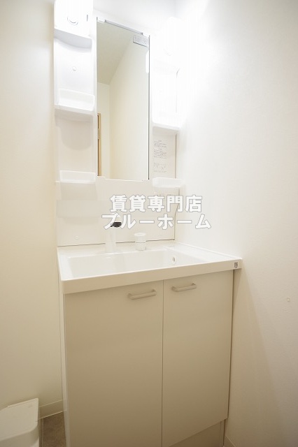 洗面設備　使いやすい洗面台！