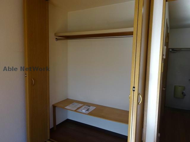 収納　同型モデル