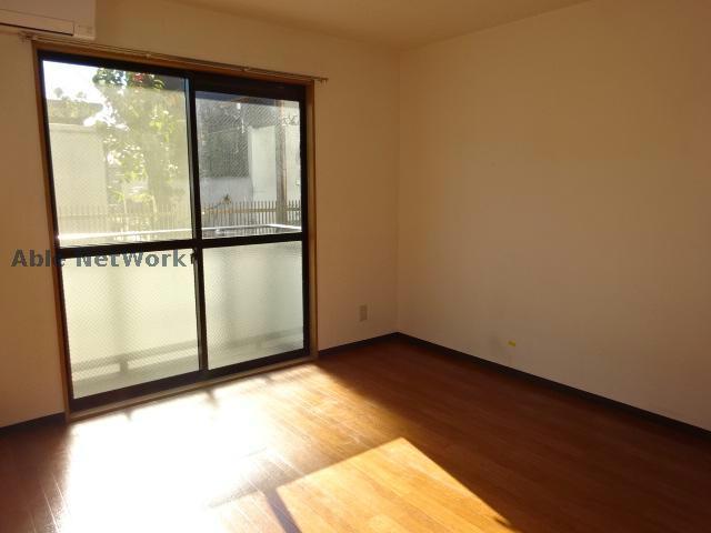 居室・リビング　同型モデル