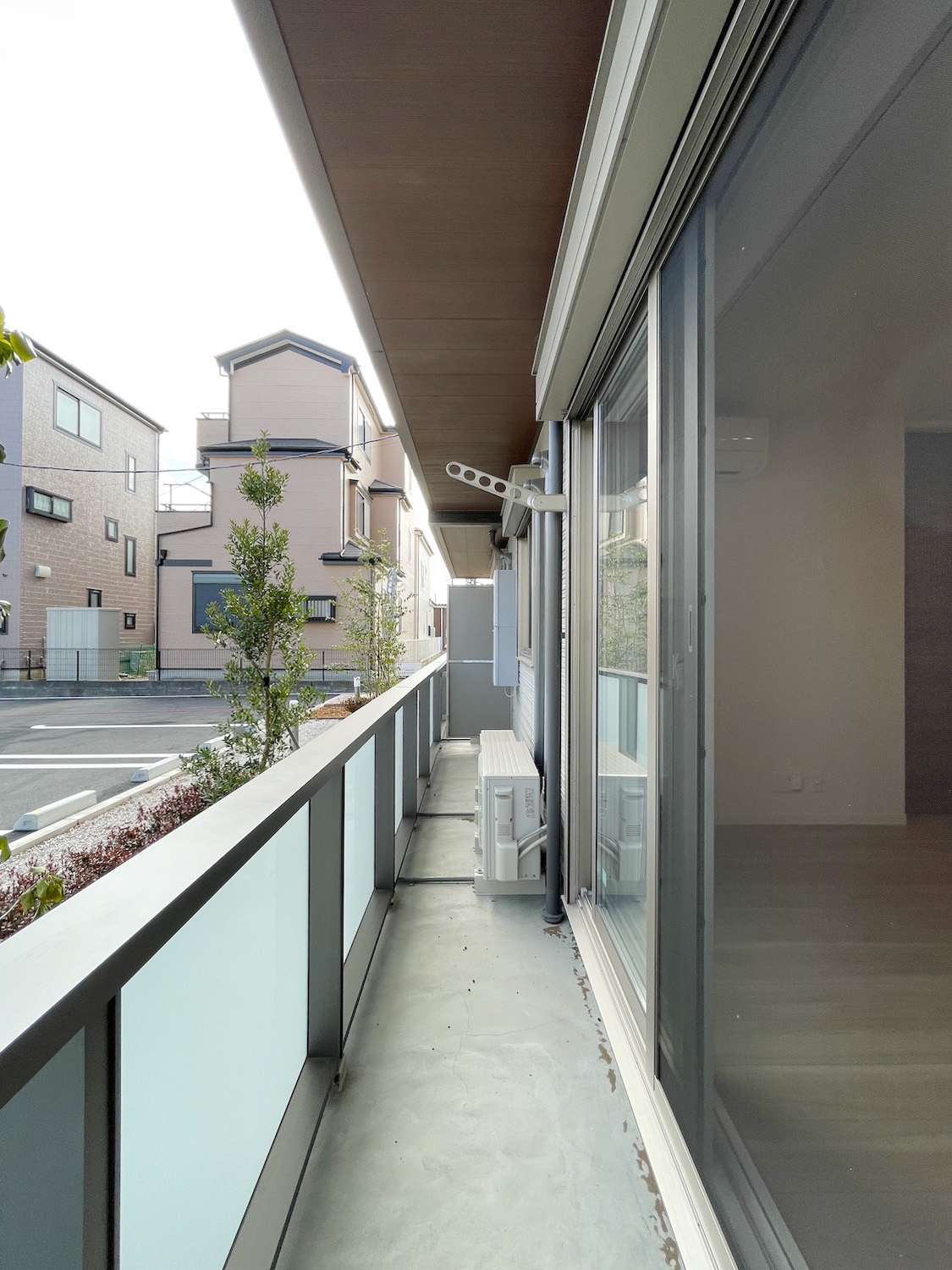 バルコニー　さわやかな目覚め