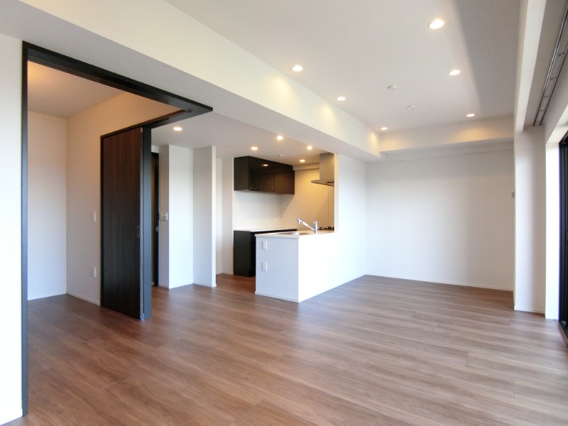 居室・リビング　広々リビング１３．２帖