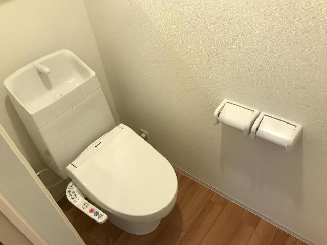 トイレ　トイレ