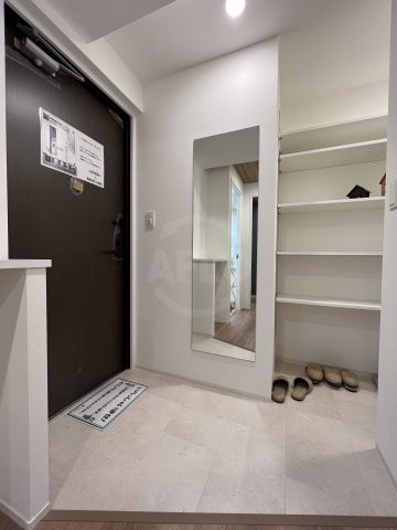 玄関　BANIX北堀江　玄関