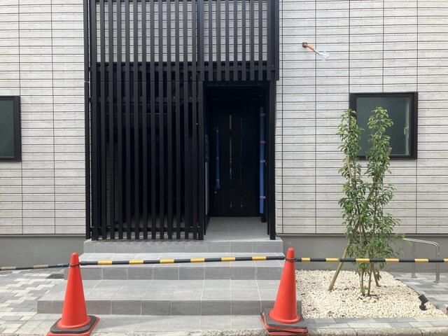 エントランス　ＬＵＬＵ西尾久　荒川区西尾久２