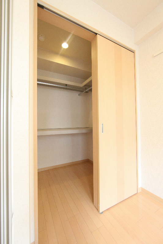 収納　クローゼット