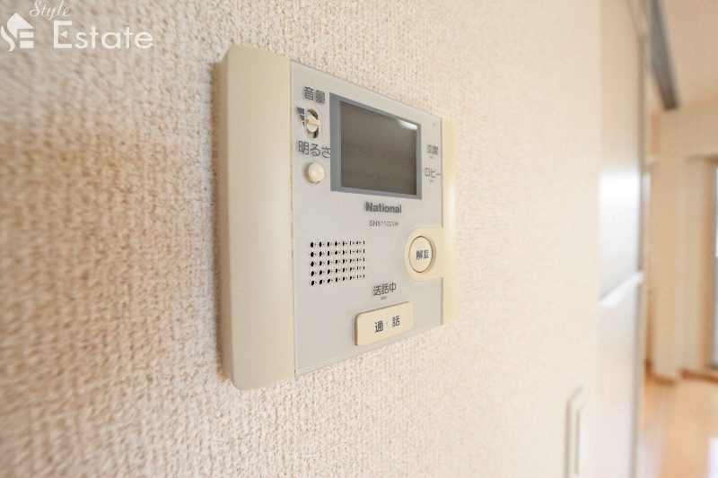 セキュリティ　モニター付きインターホン