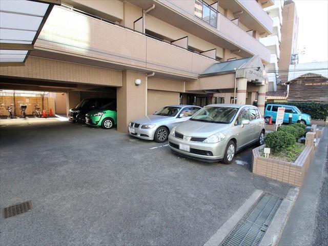 その他　朝日プラザステーションコア松山　駐車場