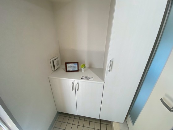 玄関　※別の部屋の写真です