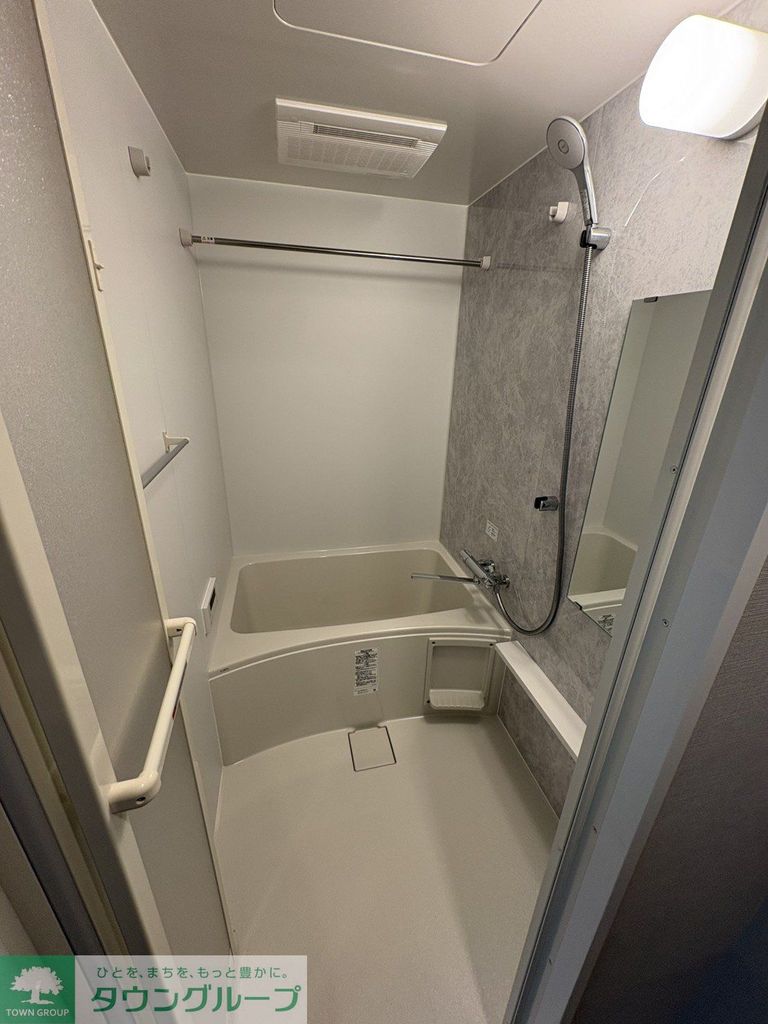 バス・シャワールーム　バス