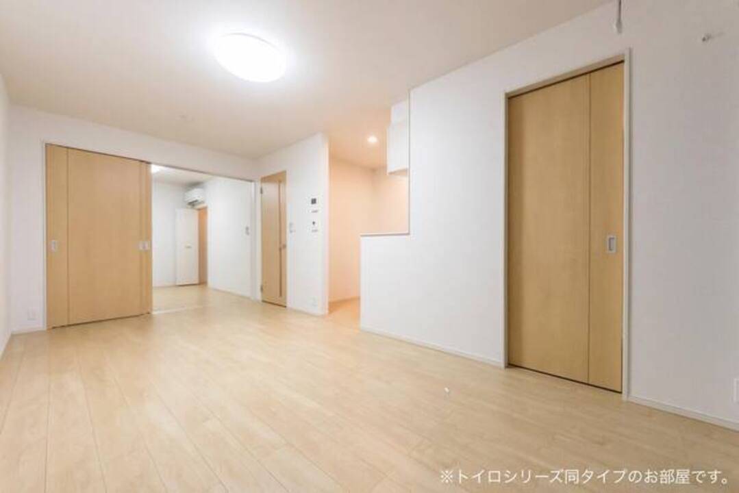 居室・リビング　リビング