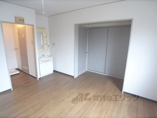 居室・リビング　居室