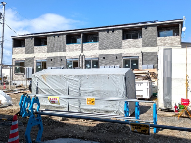 建物外観　建築中