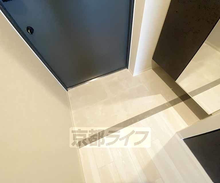 玄関　大きな段差がありません