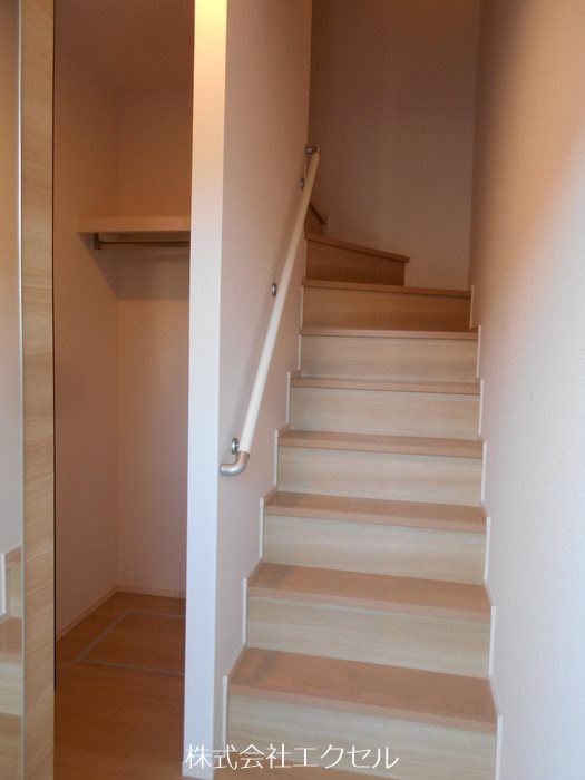 玄関　シューズボックス完備の玄関です。