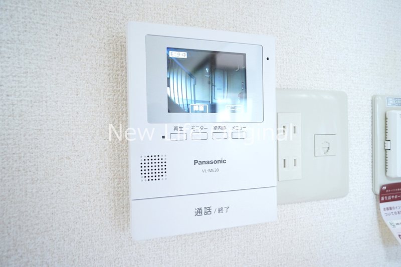 セキュリティ　室内から来訪者を確認できるTVモニターホン付きで安心です☆