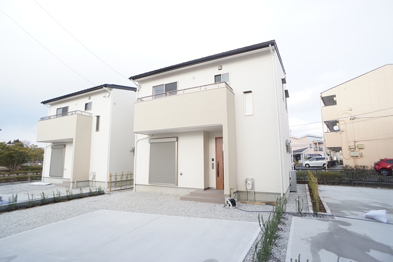 建物外観　ＥＶ車コンセントあり